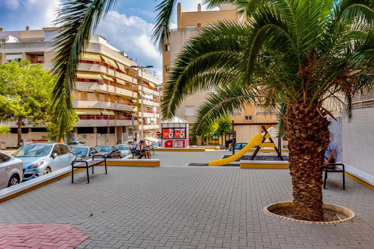 Apartment Studio Playa Del Cura تورّيفيِخا المظهر الخارجي الصورة
