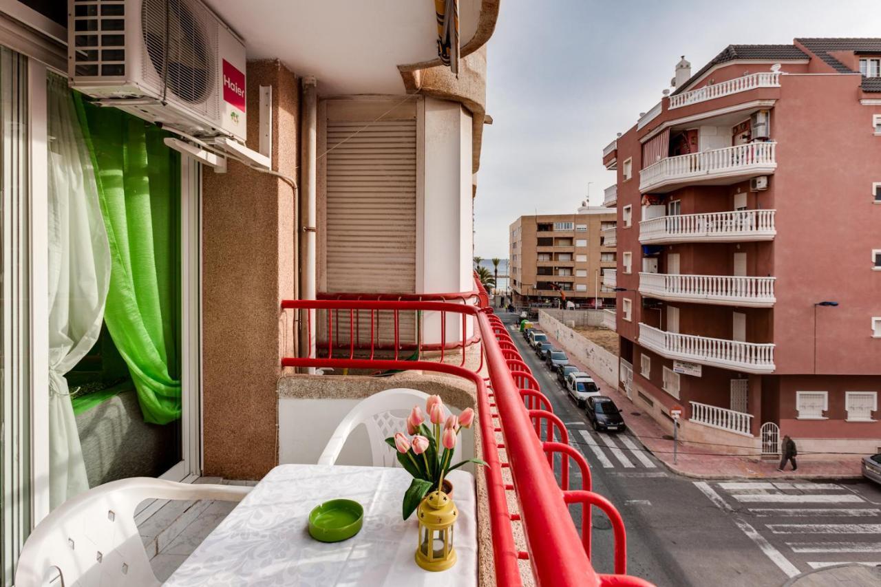 Apartment Studio Playa Del Cura تورّيفيِخا المظهر الخارجي الصورة